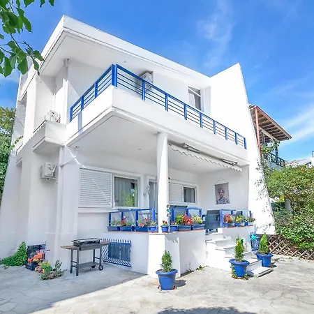 Philippos House *