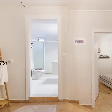 Philippos House ペフコホリ