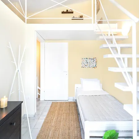 Philippos House ペフコホリ