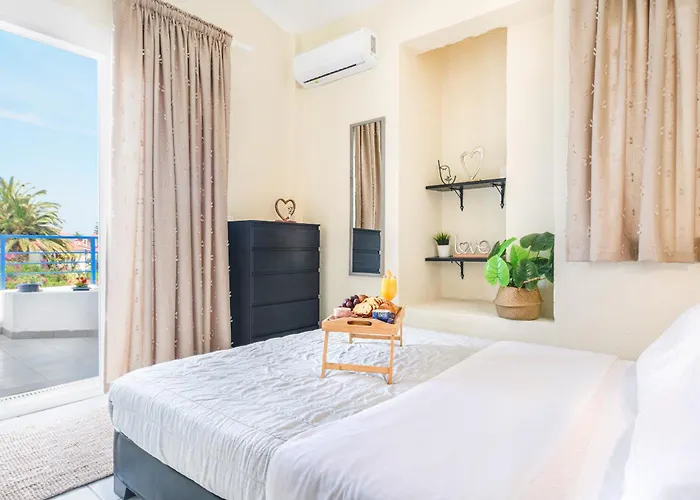 Philippos House Holiday home *